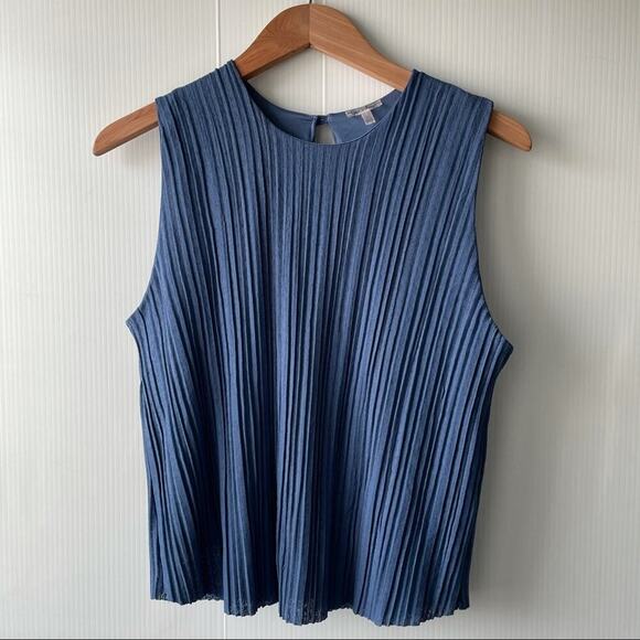 Grehy tank top from The Buckle - Picture 2 of 7